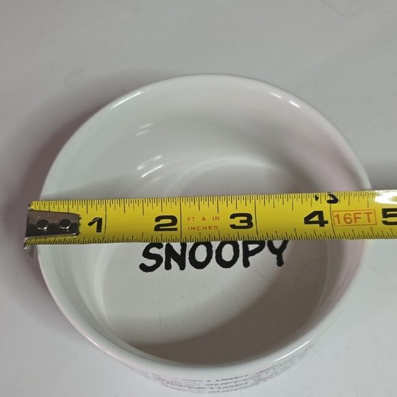 Gibson Peanuts Snoopy White Suppertime Ceramic Pet Food Dish - Picture 5 of 8